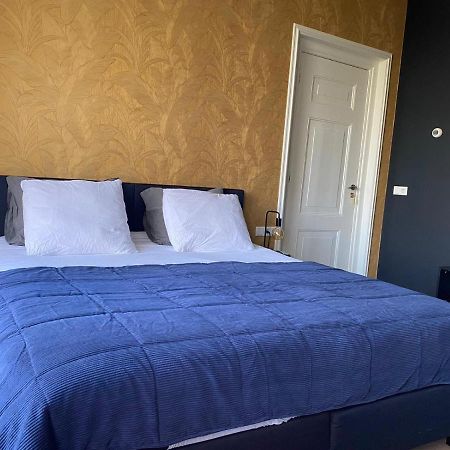 Hoogzand Statige Boerderijwoning Met Vrij Uitzicht En Tuinヴィラ エクステリア 写真